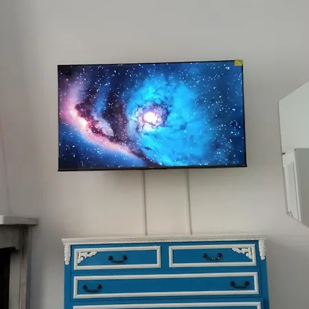 Interstellar Guest house