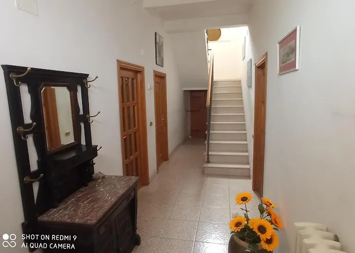 Πανσιόν Interstellar *