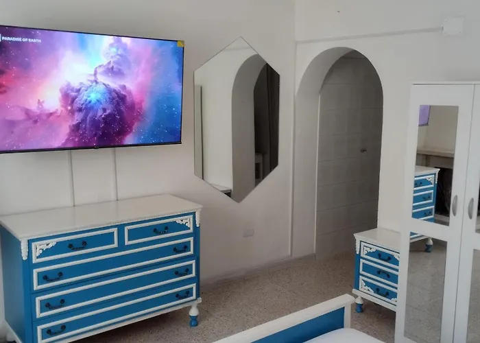 Πανσιόν Interstellar *